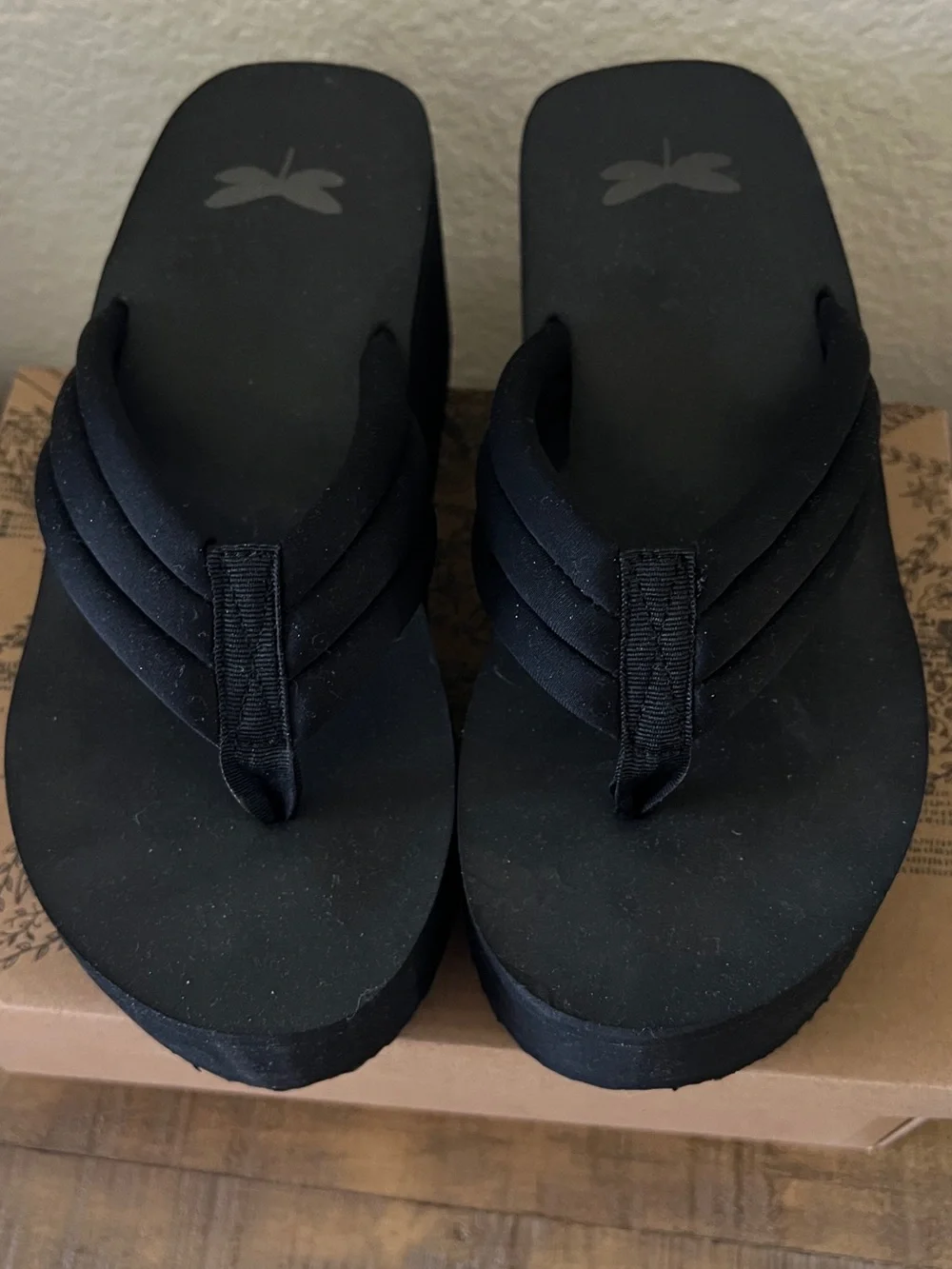 Free People Poolside Thong Wedgie platform flip flops